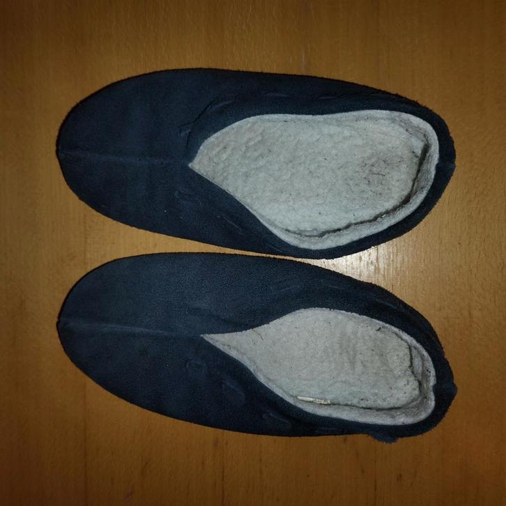 2 paar spaanse sloffen maat 37. prijs is per paar, Kinderen en Baby's, Kinderkleding | Schoenen en Sokken, Gebruikt, Overige typen