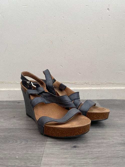 Nieuwe donkergrijze Scholl sandalen maat 40=39, Kleding | Heren, Schoenen, Nieuw, Sandalen, Overige kleuren, Verzenden