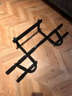 Pull up bar, Sport en Fitness, Fitnessmaterialen, Oprekstang, Zo goed als nieuw, Ophalen