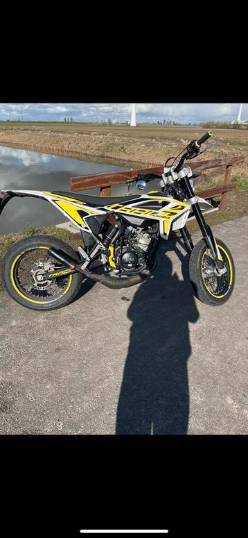 Originele beta rr50 gele stickerset (tekoop) beschikbaar voor biedingen