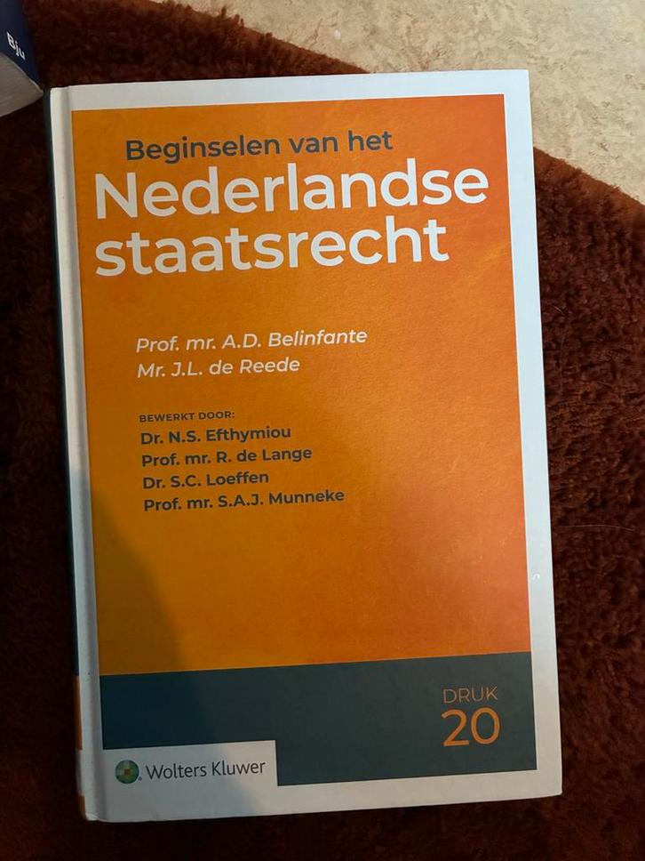 Nederlandse Staatsrecht - 20e druk, Boeken, Studieboeken en Cursussen, Gelezen, WO, Gamma, Ophalen of Verzenden