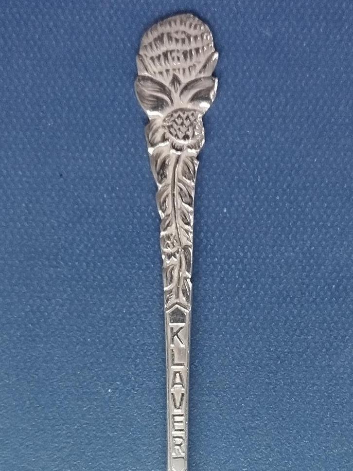 verzilverd bloemenlepeltje, lepeltje bloem KLAVER (SOLA 90), Antiek en Kunst, Antiek | Bestek, Verzenden