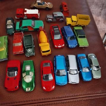 set van model wagens 1:76 enz €12,50 beschikbaar voor biedingen