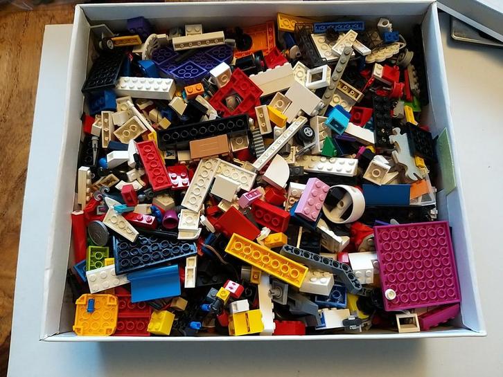 Schoenendoos vol diverse lego, Kinderen en Baby's, Speelgoed | Duplo en Lego, Gebruikt, Ophalen of Verzenden