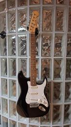 Stratocaster look-a-like - als nieuw!, Ophalen of Verzenden, Zo goed als nieuw, Solid body, Overige merken