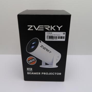Zverky 4K Smart Mini Projector | Nieuw in Doos beschikbaar voor biedingen