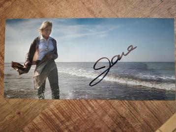 Nieuwe fotokaart met handtekening van Dana Winner beschikbaar voor biedingen
