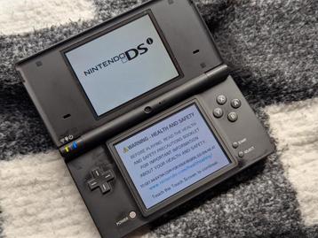 Nintendo DSi + Games beschikbaar voor biedingen
