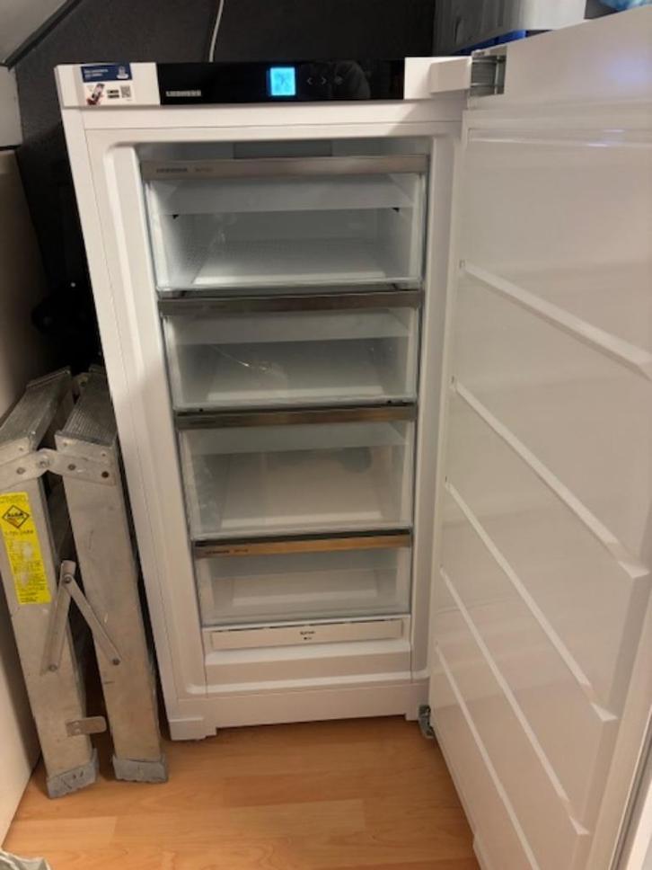 liebherr vriezer, Witgoed en Apparatuur, Vriezers en Diepvrieskisten, Zo goed als nieuw, Vrijstaand, Vrieskast, 120 tot 140 cm