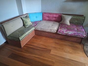 Marokkaanse hoekbank met lades
