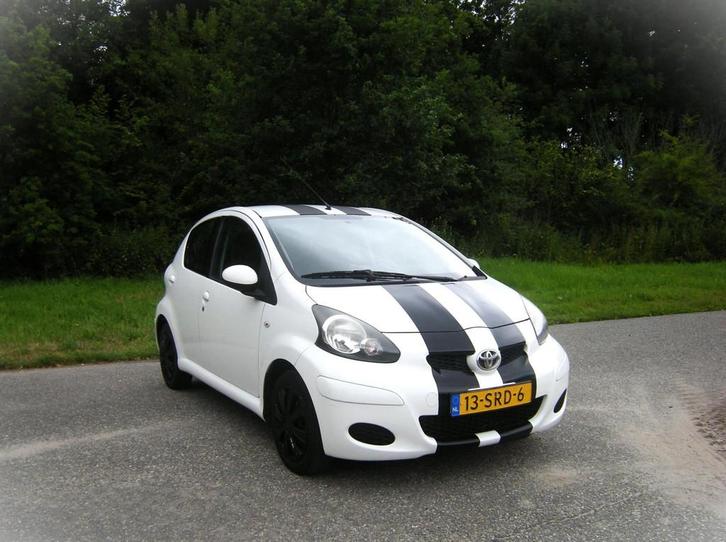 Toyota Aygo 1.0-12V Comfort Navigator . Airco . Navigatie ., Auto's, Toyota, Bedrijf, Te koop, Aygo, ABS, Airbags, Airconditioning