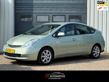 Toyota Prius 1.5 VVT-i Tech Edition NAVI / CRUISE / CLIMA beschikbaar voor biedingen
