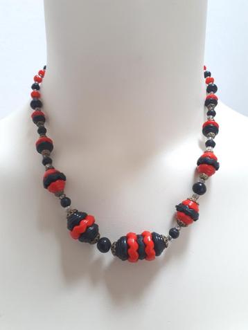 Tsjechische Glasketting uit de Jaren '30. beschikbaar voor biedingen