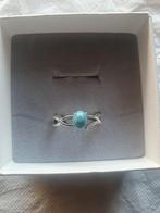 Antieke zilverkleurige ring met blauwe steen, Sieraden, Tassen en Uiterlijk, Ringen, Ophalen of Verzenden, Zo goed als nieuw, Met edelsteen