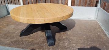 Massief eiken salontafel  beschikbaar voor biedingen