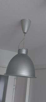 Hanglamp industrieel grijs met matglazen onderzijde IZGS, Ophalen, Zo goed als nieuw, Glas, Minder dan 50 cm
