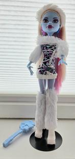 Monster High Abbey Bominable 2011, Ophalen of Verzenden, Zo goed als nieuw, Fashion Doll