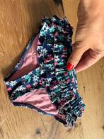 €0,01 bij besteding v €5 | H&M 110-116 vallende bikinibroek, Gebruikt, Meisje, H&M, Bikinibroekje