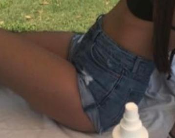 Zara spijkerbroek kort maat 36 short spijker jeans dames     beschikbaar voor biedingen