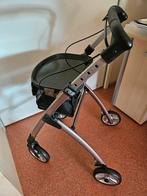 Wendbare rollator met dienblad, Diversen, Rollators, Ophalen, Zo goed als nieuw