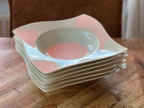 Villeroy & Boch - New Wave - pasta borden, Huis en Inrichting, Keuken | Servies, Zo goed als nieuw, Bord(en), Overige stijlen