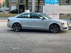 Audi A4 2008 Grijs, Auto's, Automaat, Zwart, 4 cilinders, 1984 cc