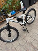 Jonges fiets van Rockrider van 20 inch wit en zwart kleur, Fietsen en Brommers, Fietsen | Crossfietsen en BMX, Ophalen of Verzenden