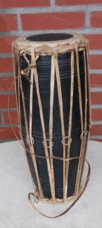NEPALEESE DUBBELZIJDIGE HANDTROMMEL MADAL DRUM BONGO 43 CM, Ophalen of Verzenden