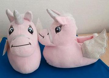 Unicorn sloffen. Maat. 28/29.  beschikbaar voor biedingen