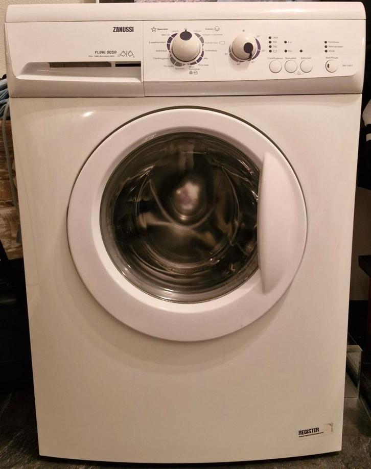 wasmachine zanussi, Witgoed en Apparatuur, Wasmachines, Zo goed als nieuw, 4 tot 6 kg, 85 tot 90 cm, 1200 tot 1600 toeren, Energieklasse A of zuiniger