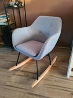 Fijne schommelstoel - Ideaal voor de babykamer!, Huis en Inrichting, Stoelen, Ophalen, Hout, Zo goed als nieuw, Eén