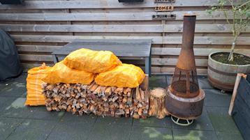 Buitenhaard /vuurkorf starterspakket. Aanmaakhout, brandhout beschikbaar voor biedingen