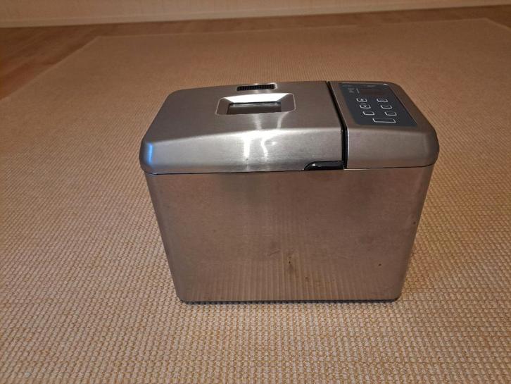 Broodbakmachine, Witgoed en Apparatuur, Broodbakmachines, Zo goed als nieuw, Met timer, 800 tot 1200 gram deeg, Ophalen