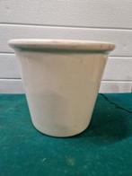 bloempot trompetvorm creme, Ophalen of Verzenden, 'T Olde Gre-j, Info@toldegrej.nl, Endepoelstraat 20f Didam