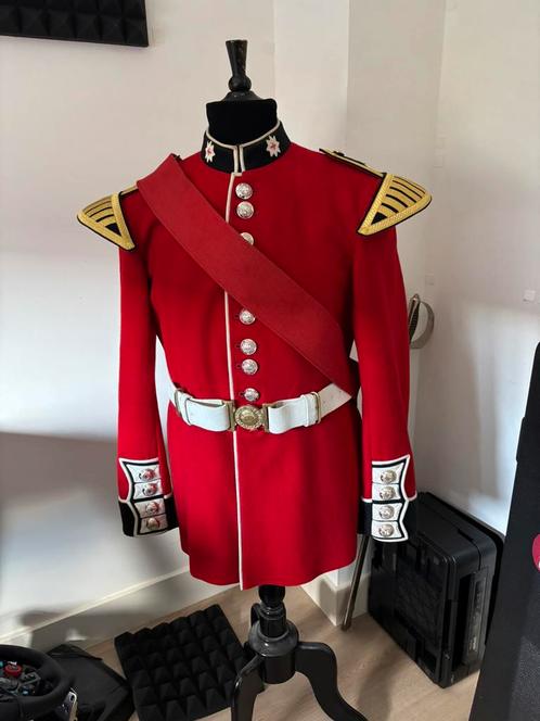 Band of the coldstream guards uniformjas, Verzamelen, Militaria | Algemeen, Landmacht, Kleding of Schoenen, Engeland, Verzenden