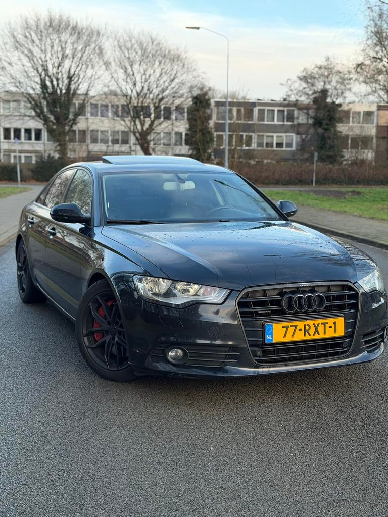 Audi A6 3.0 Tfsi 2011 MOTORSCHADE, Auto's, Audi, Automaat, Zwart, Origineel Nederlands, Vierwielaandrijving