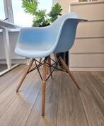 Chair / kuipstoelen (white), Ophalen of Verzenden, Zo goed als nieuw, Wit