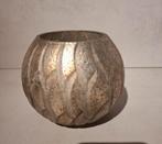 Bronskleurig glazen waxinelichthouder, vaas met patroon, Ophalen of Verzenden, Zo goed als nieuw, Overige materialen, Minder dan 25 cm