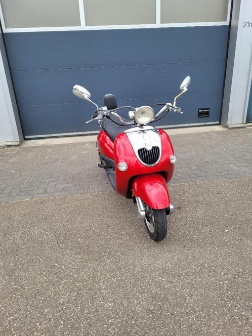 La Souris, Fietsen en Brommers, Scooters | Overige merken, Gebruikt, Maximaal 45 km/u, Benzine, Ophalen
