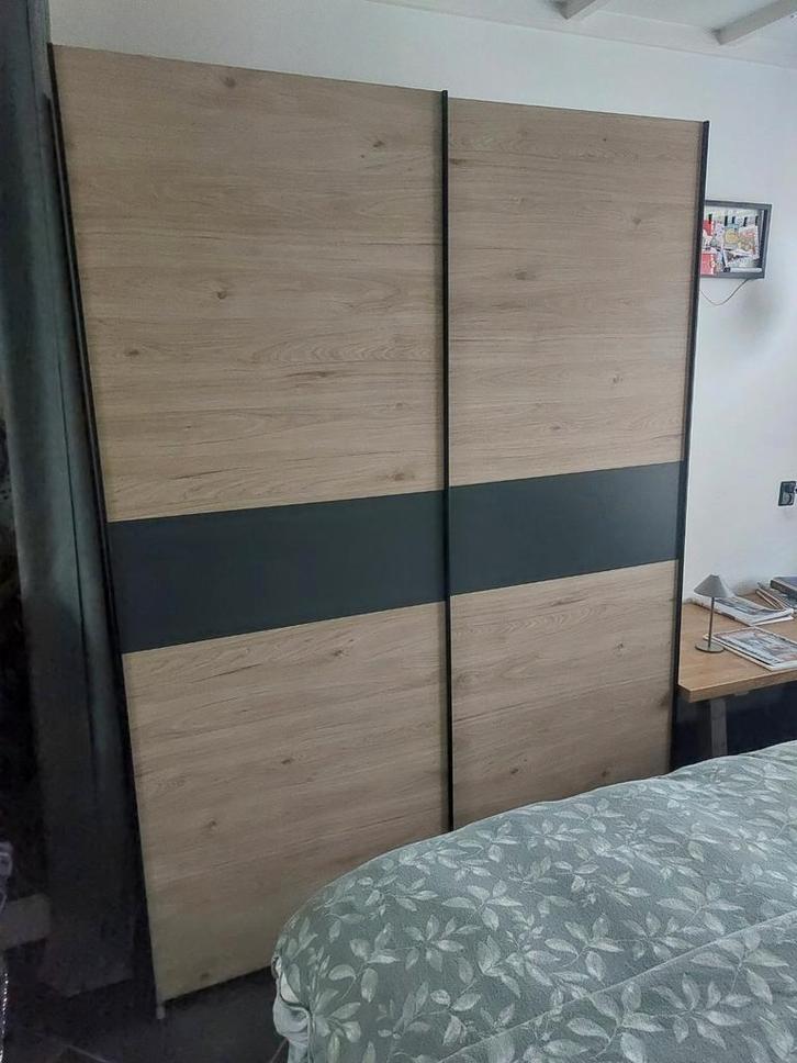 Als nieuw schuifdeurkast met veel ruimte, Huis en Inrichting, Kasten | Kledingkasten, Zo goed als nieuw, 200 cm of meer, 150 tot 200 cm
