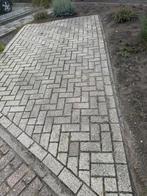 GRATIS, zelf uithalen., Tuin en Terras, Ophalen, Zo goed als nieuw, Beton, Klinkers