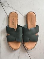 Dames slippers maat 39, Ophalen of Verzenden, Zo goed als nieuw, Meisje