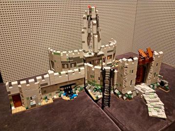 LEGO Lord of the rings The Battle of Helm's Deep 9474  beschikbaar voor biedingen