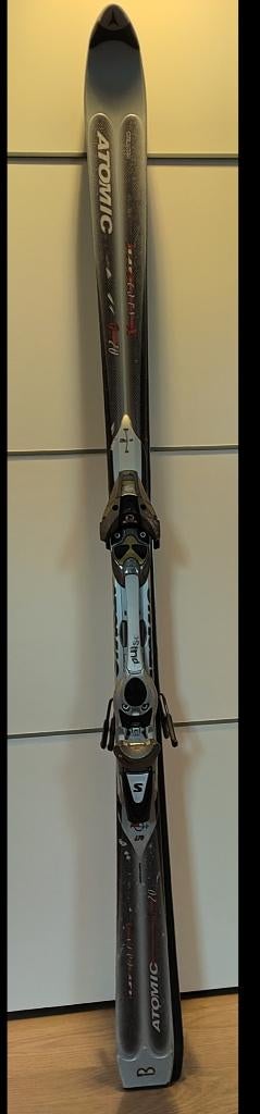 Ski Atomic, Sport en Fitness, Ophalen, 160 tot 180 cm, Gebruikt, Atomic