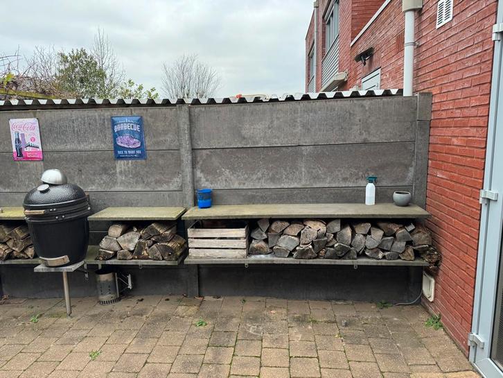 Gratis Buitenkeuken, Tuin en Terras, Haardhout, Blokken, Overige houtsoorten, Minder dan 3 m³, Ophalen