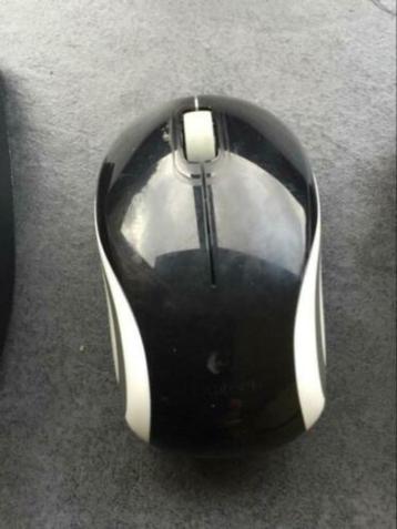 Logitech en Dynex muis € 5 per stuk. beschikbaar voor biedingen