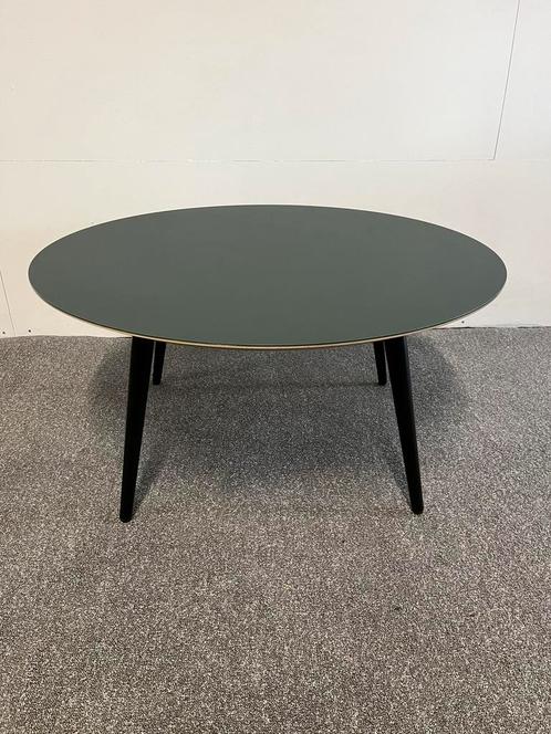 Ronde salontafel donkergroen linoleum 75cm, Huis en Inrichting, Tafels | Salontafels, Zo goed als nieuw, Minder dan 50 cm, 50 tot 100 cm