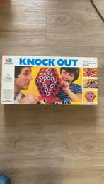 MB spellen Knock Out, Hobby en Vrije tijd, Gezelschapsspellen | Bordspellen, Ophalen of Verzenden, Zo goed als nieuw