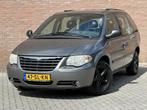 Chrysler Voyager 3.3i V6 SE Luxe Leder - 7-Persoons - Automa, Auto's, Chrysler, 3301 cc, 450 kg, Gebruikt, 7 stoelen