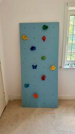 Kinder klimwand met 10 klimgrepen. 180x80 cm, Ophalen, Zo goed als nieuw, Klimsport-accessoire
